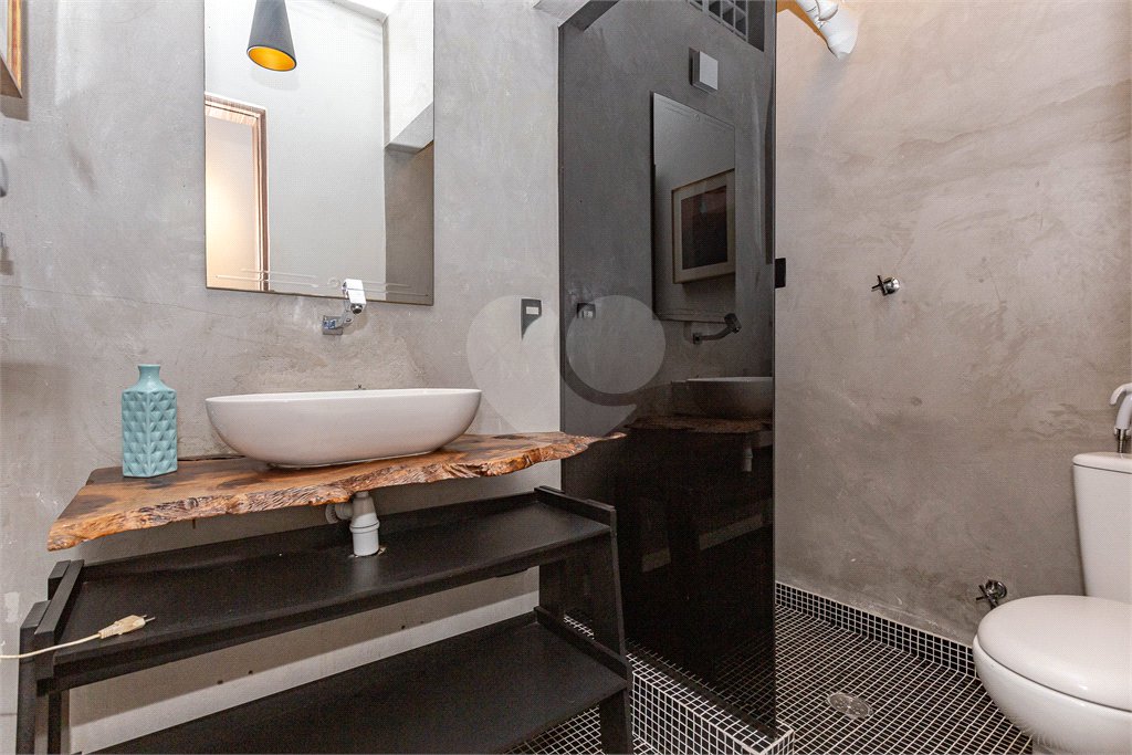 Apartamento à venda com 2 quartos em Vila Mariana, São Paulo, SP