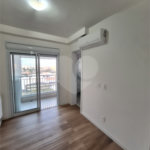 Apartamento à venda com 3 suítes em Vila Anastácio, São Paulo, SP