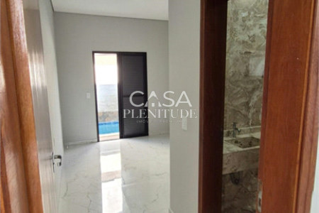 Casa em condomínio à venda com 3 quartos, sendo 1 suíte,  em Horto Florestal, Sorocaba, SP