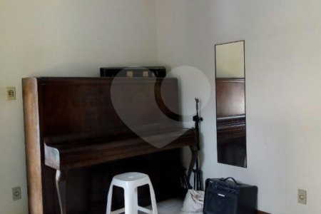 Casa à venda com 6 quartos, sendo 3 suítes,  em Brooklin Paulista, São Paulo, SP