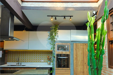 Casa Térrea à venda com 1 quarto em Jardim Marajoara, São Paulo, SP