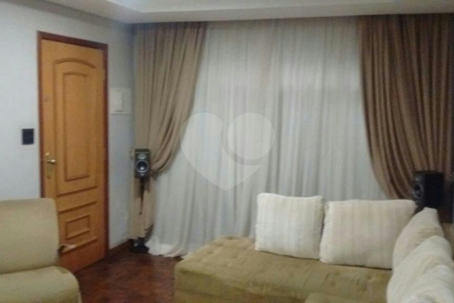 Sobrado à venda com 3 quartos, sendo 1 suíte, em Tremembé, São Paulo, SP