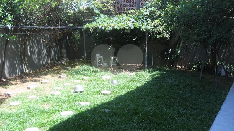 Sobrado à venda com 4 suítes em Tremembé, São Paulo, SP