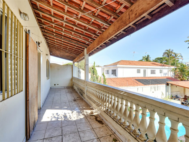 Sobrado à venda com 3 quartos, sendo 2 suítes,  em Brooklin, São Paulo, SP