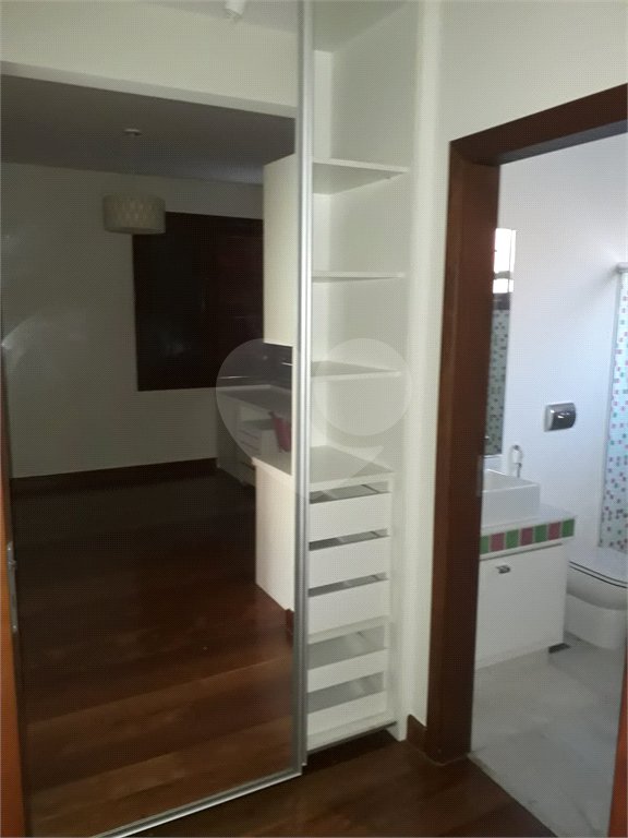 Casa à venda com 4 suítes no condomínio Jardim Vila Paradiso, Indaiatuba - SP