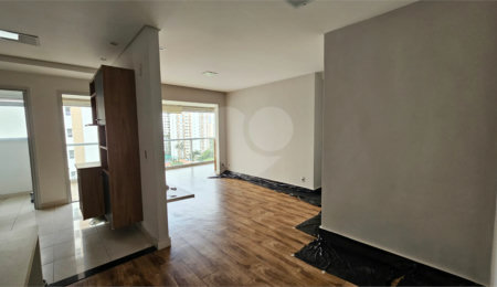 Apartamento à venda com 2 quartos, sendo 1 suíte,  em Campo Belo, São Paulo, SP