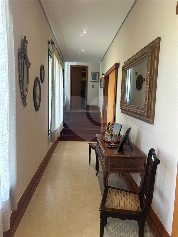 Casa à venda com 3 suítes no condomínio Campo de Toscana, Vinhedo - SP