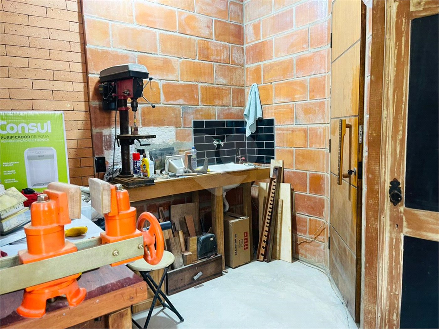 Casa à venda com 2 quartos, sendo 1 suíte, em Vila Olímpia, Sorocaba, SP