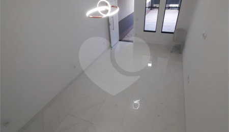 Sobrado à venda com 3 suítes em Imirim, São Paulo, SP