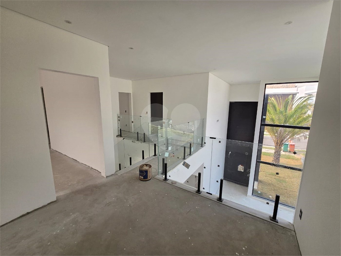 Casa à venda com 4 quartos, sendo 3 suítes, no condomínio Alphaville Nova Esplanada 4, Votorantim - SP