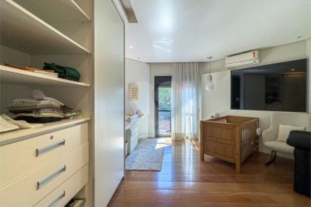 Apartamento à venda com 3 suítes em Sumarezinho, São Paulo, SP