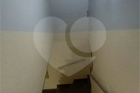 Casa à venda com 3 quartos em Jardim Santa Helena, Itaquaquecetuba, SP
