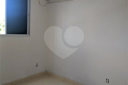 Apartamento à venda com 2 quartos em Coophema, Cuiabá, MT