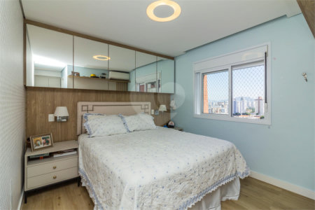 Apartamento à venda com 3 suítes em Alto da Lapa, São Paulo, SP