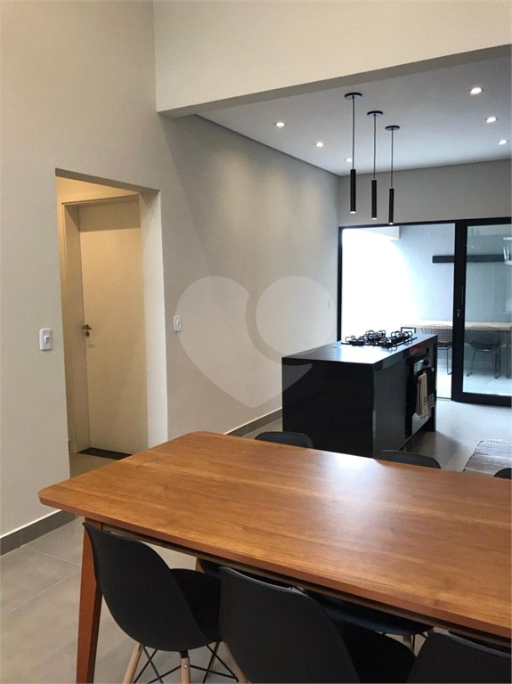 Casa à venda com 3 suítes no condomínio Terras de São Francisco, Sorocaba - SP