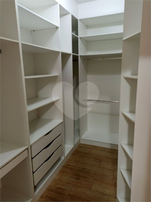 Casa à venda com 4 suítes no condomínio Jardim Theodora, Itu - SP