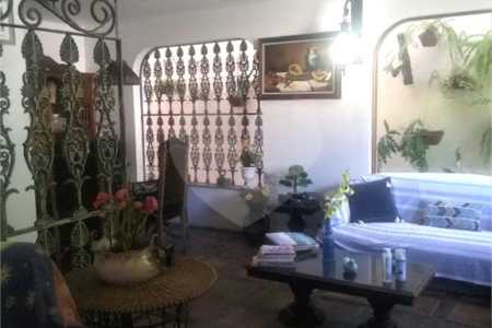 Casa à venda com 3 quartos, sendo 1 suíte, em Parque Continental, São Paulo, SP