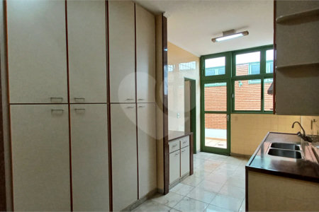 Casa à venda com 4 quartos, sendo 2 suítes, em Jardim Sumaré, Ribeirão Preto, SP