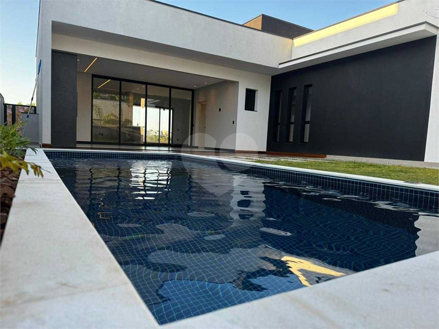 Casa para alugar com 3 suítes no condomínio Alphaville Nova Esplanada 4, Votorantim - SP