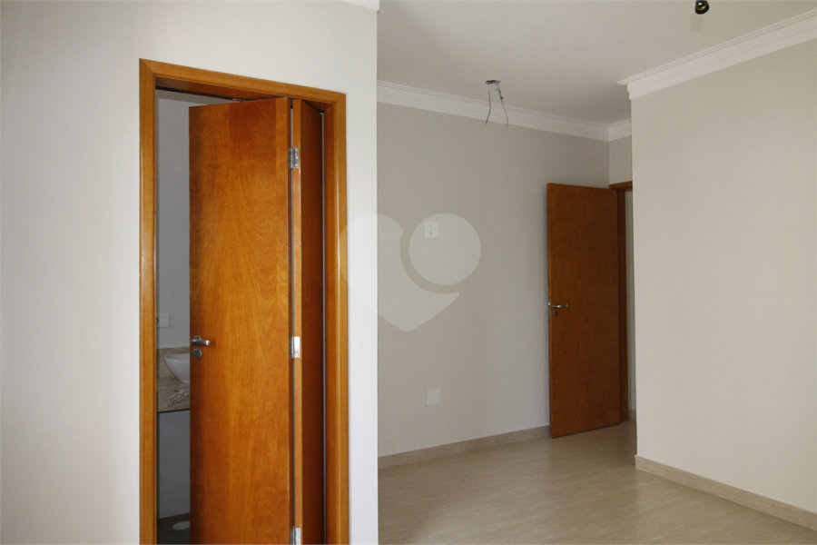 Sobrado à venda com 4 quartos, sendo 2 suítes, em Vila Pereira Barreto, São Paulo, SP