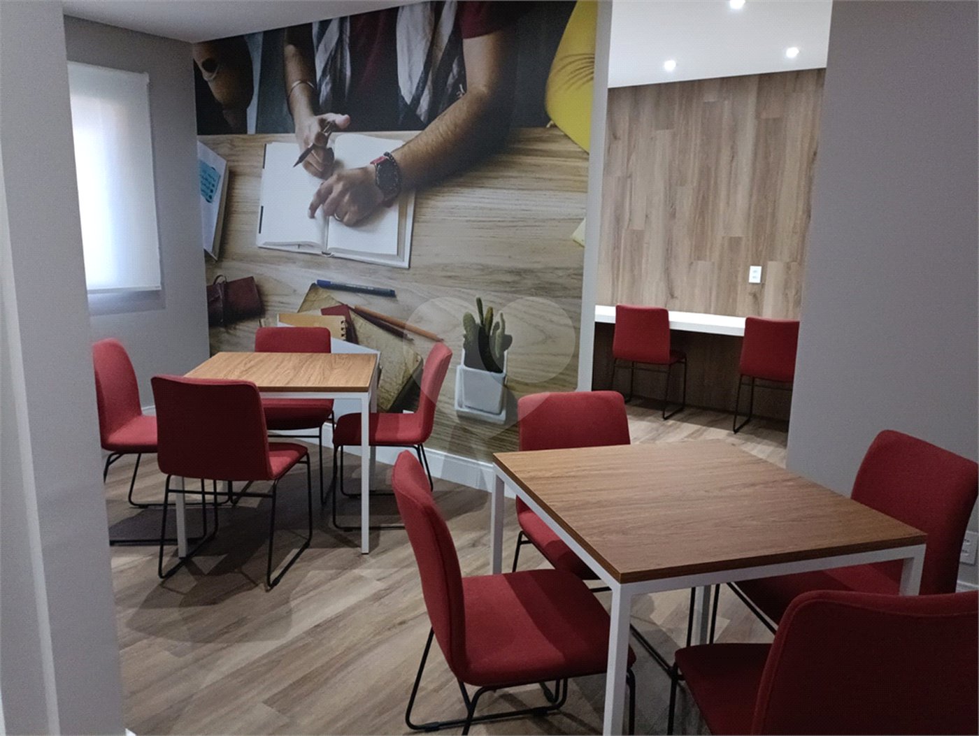 Apartamento de 40m² na Mooca para venda e locação - 2 dormitórios.