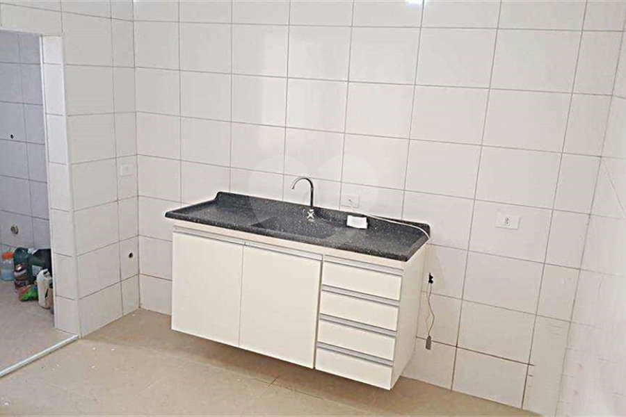 Sobrado à venda com 2 quartos em Vila Guilherme, São Paulo, SP