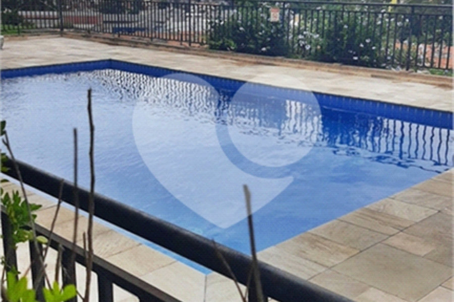 Apartamento à venda com 3 quartos, sendo 1 suíte, em Jaraguá, São Paulo, SP