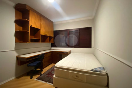Apartamento à venda com 3 quartos, sendo 1 suíte, em Santana, São Paulo, SP