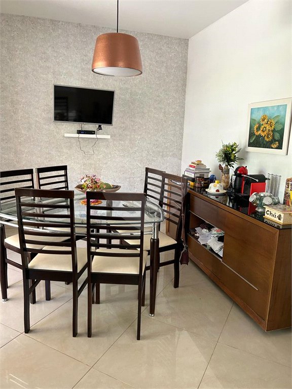 Casa à venda com 3 quartos, sendo 1 suíte,  em Vila Vitória, Mogi das Cruzes, SP