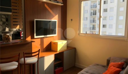 Apartamento à venda com 2 quartos em Parque Reboucas, São Paulo, SP