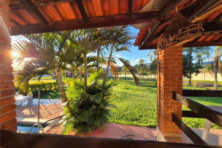 Chácara com 3 dormitórios à venda, 1200 m² por R$ 870.000,00 - Condomínio Ninho Verde II - Pardinho/SP