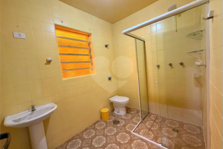 Sobrado à venda no Alto da Boa Vista com Versatilidade e excelente localização