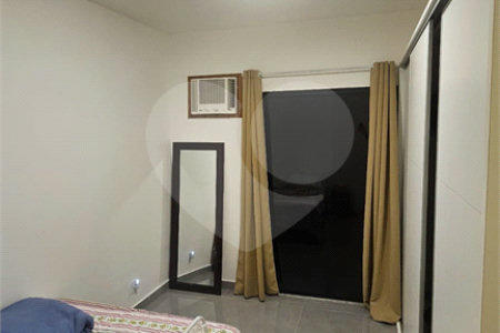 Casa à venda com 3 quartos, sendo 2 suítes, no condomínio Vale Encantado, Rio de Janeiro - RJ
