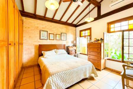 Casa à venda com 3 suítes no condomínio São Joaquim, Vinhedo - SP