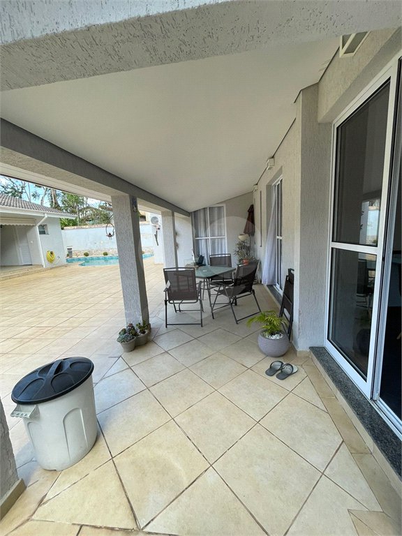 Casa à venda com 4 suítes no condomínio Aruã Lagos, Mogi das Cruzes - SP