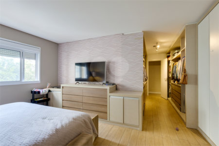 Apartamento à venda com 4 suítes em Jardim Marajoara, São Paulo, SP