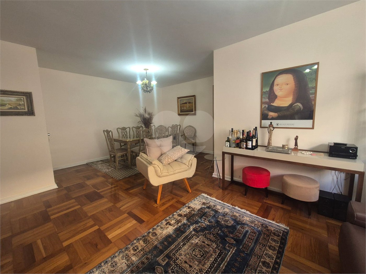 Apartamento à venda com 3 quartos, sendo 1 suíte, em Itaim Bibi, São Paulo, SP