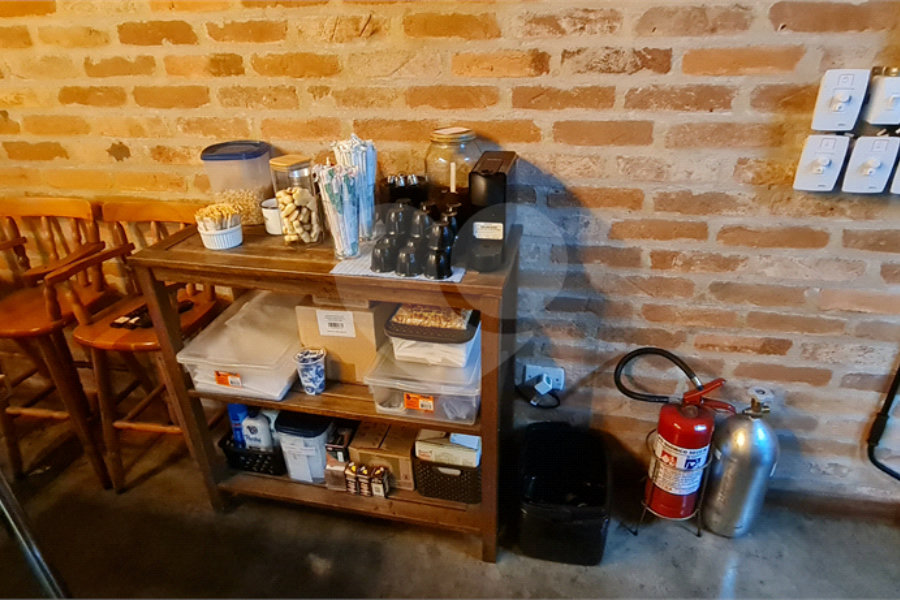 Salão para alugar em Caraguatá, Mairiporã, SP