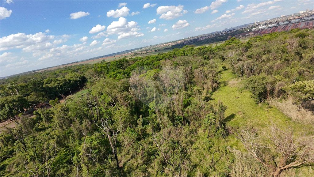 Área de Terra à venda no Centro Empresarial e Industrial Omar Maksoud, Araraquara, SP