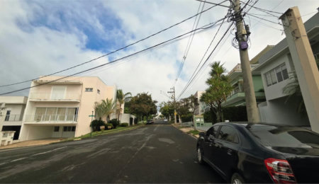 Casa em condomínio para alugar com 3 quartos, sendo 1 suíte,  em Parque Residencial Villa dos Inglezes, Sorocaba, SP