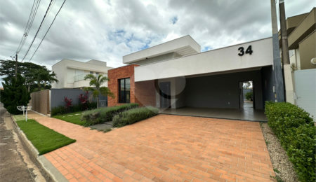 Casa à venda com 3 suítes no condomínio Montreal, São Carlos - SP
