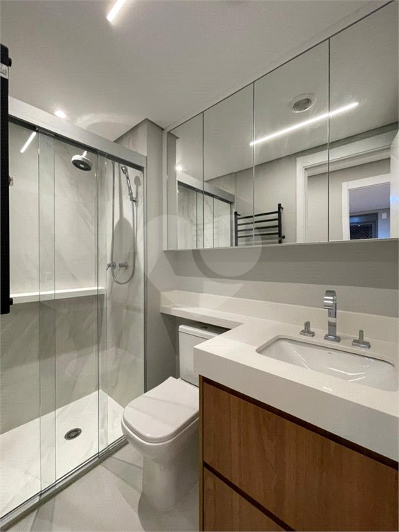 Apartamento à venda ou para alugar com 3 quartos, sendo 1 suíte, em Barra Funda, São Paulo, SP