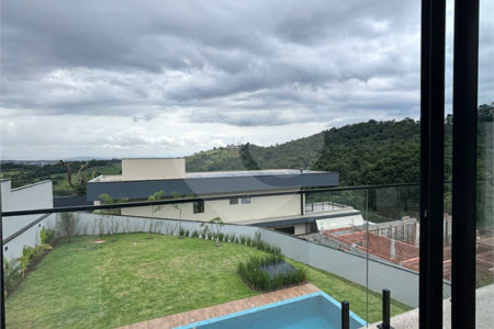 Terreno à venda com 3 suítes no condomínio Quintas da Boa Vista, Atibaia - SP