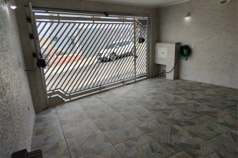 Sobrado à venda com 2 quartos no Brasilândia, São Paulo, SP