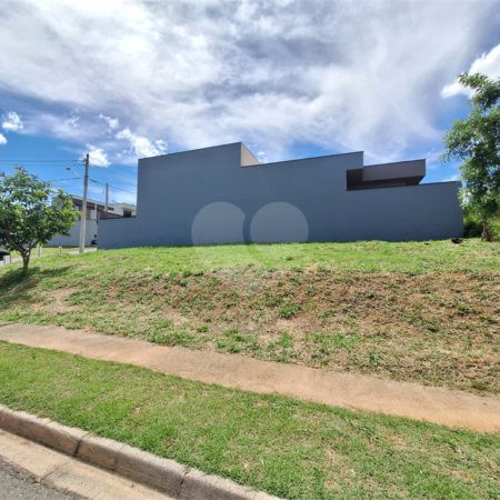 Terreno à venda com 1 suíte em Pinheirinho, Vinhedo, SP