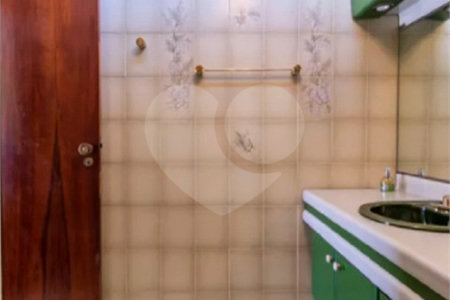 Sobrado à venda com 5 quartos, sendo 4 suítes, em Vila Galvão, Guarulhos, SP
