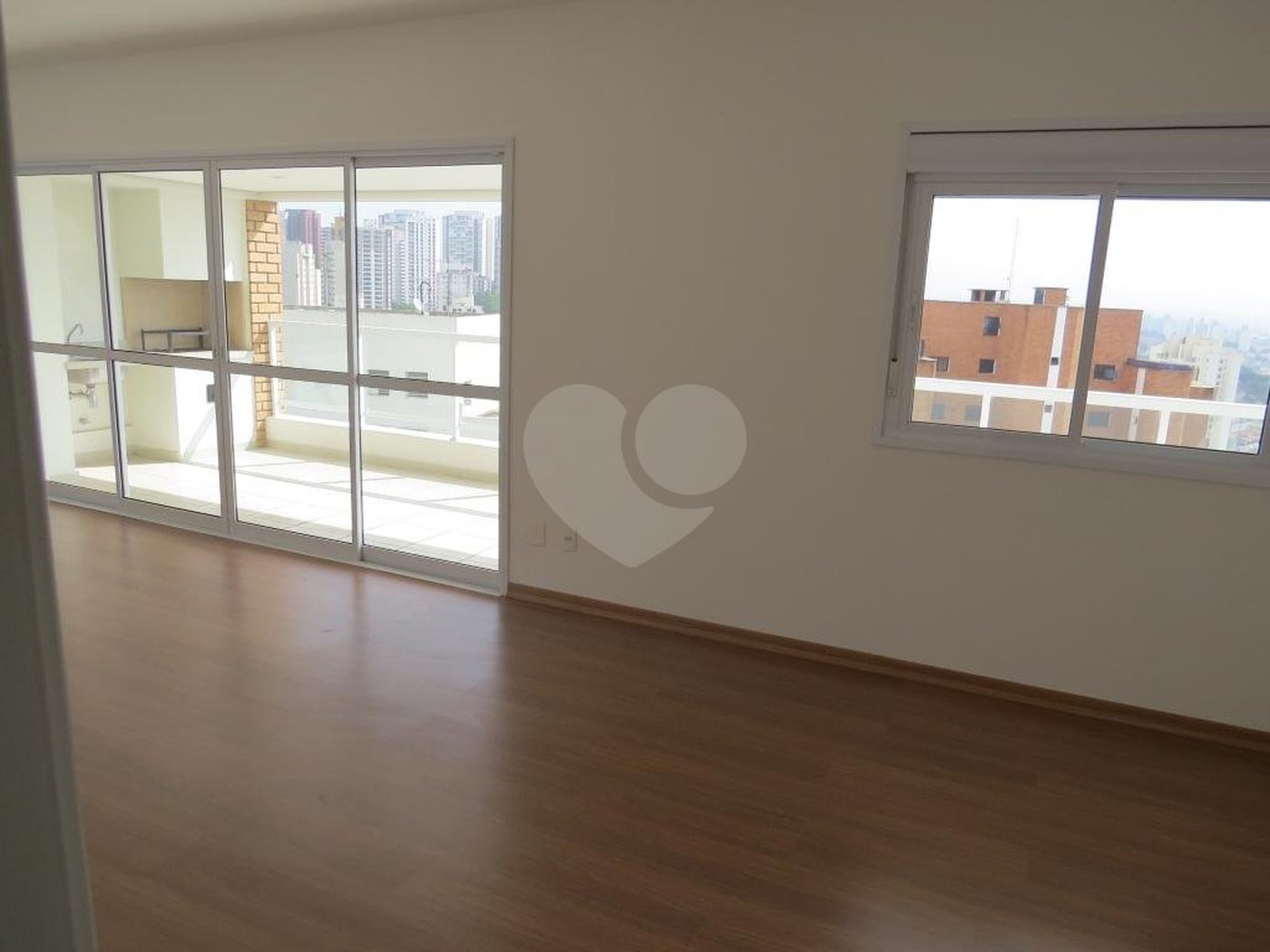 Apartamento à venda com 3 quartos, sendo 1 suíte, em Morumbi, São Paulo, SP