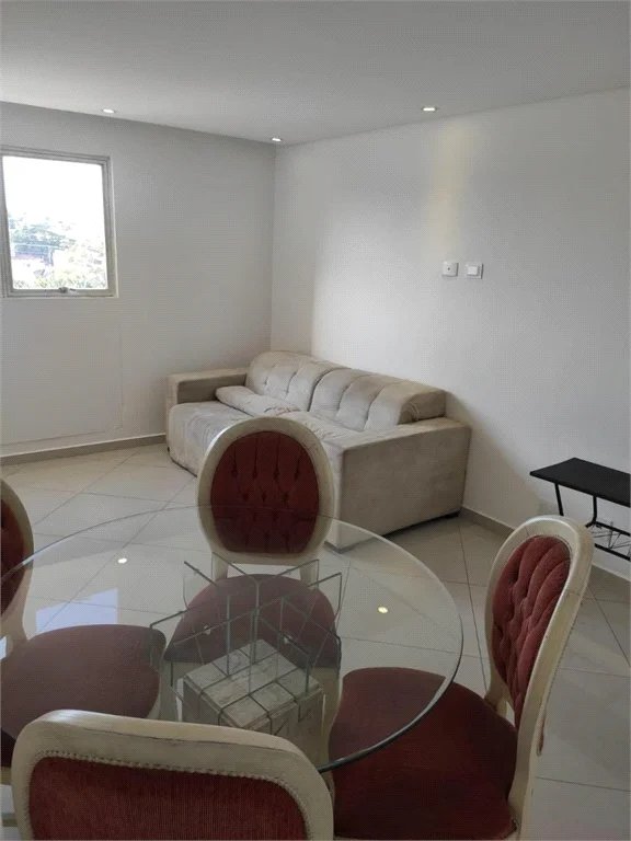 Apartamento à venda com 2 quartos em Jardim Taboão, São Paulo, SP