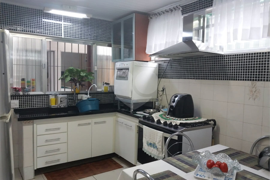 Sobrado à venda com 3 suítes em Tremembé, São Paulo, SP