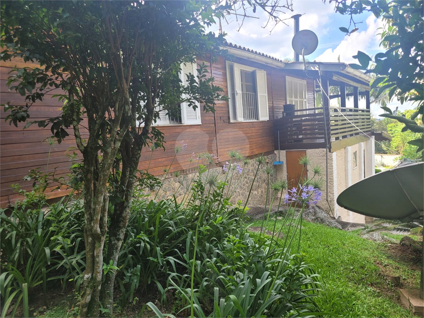 Sítio à venda com 6 quartos, sendo 3 suítes, em Serra da Cantareira, Mairiporã, SP